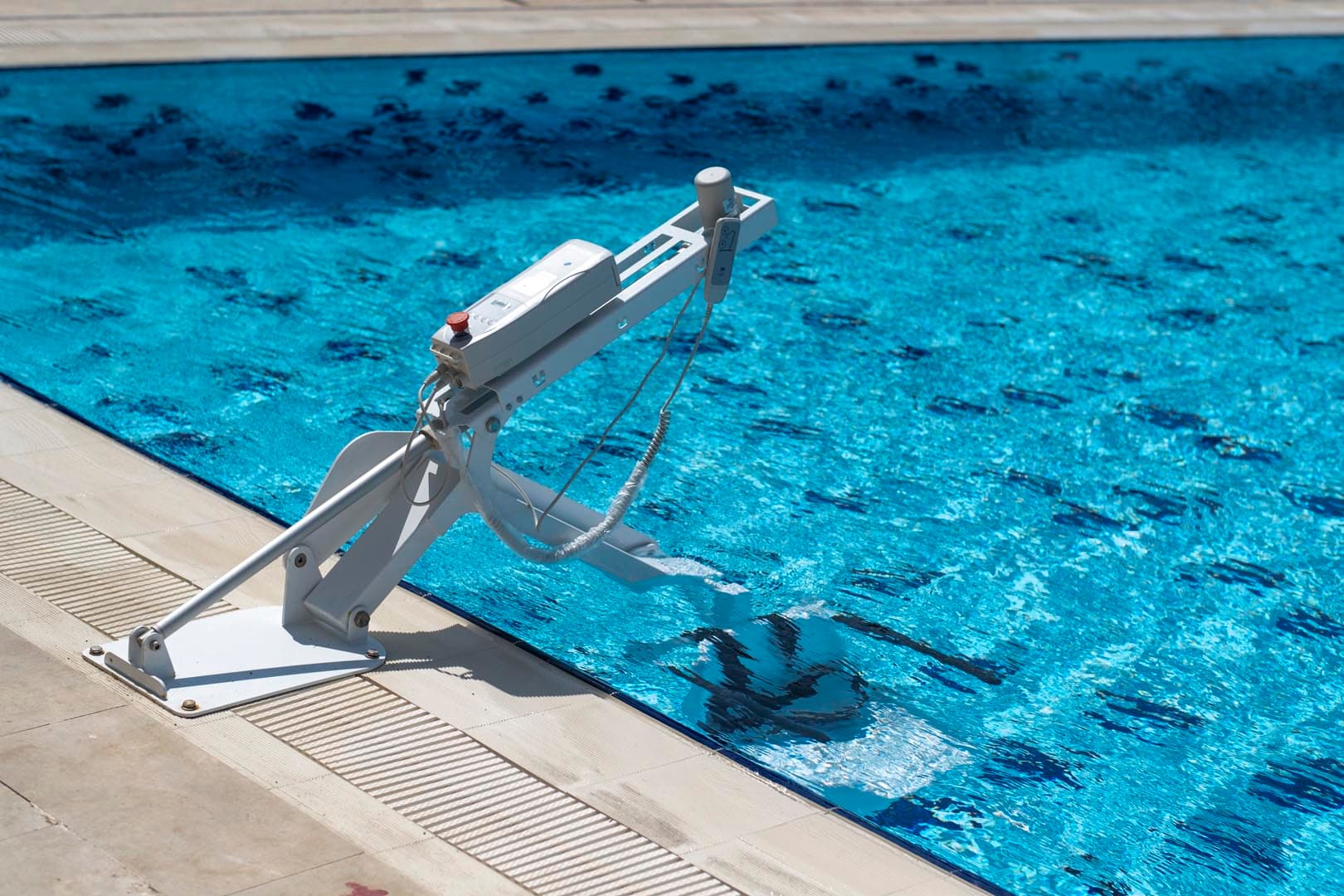 Nart Pool Lift image 11