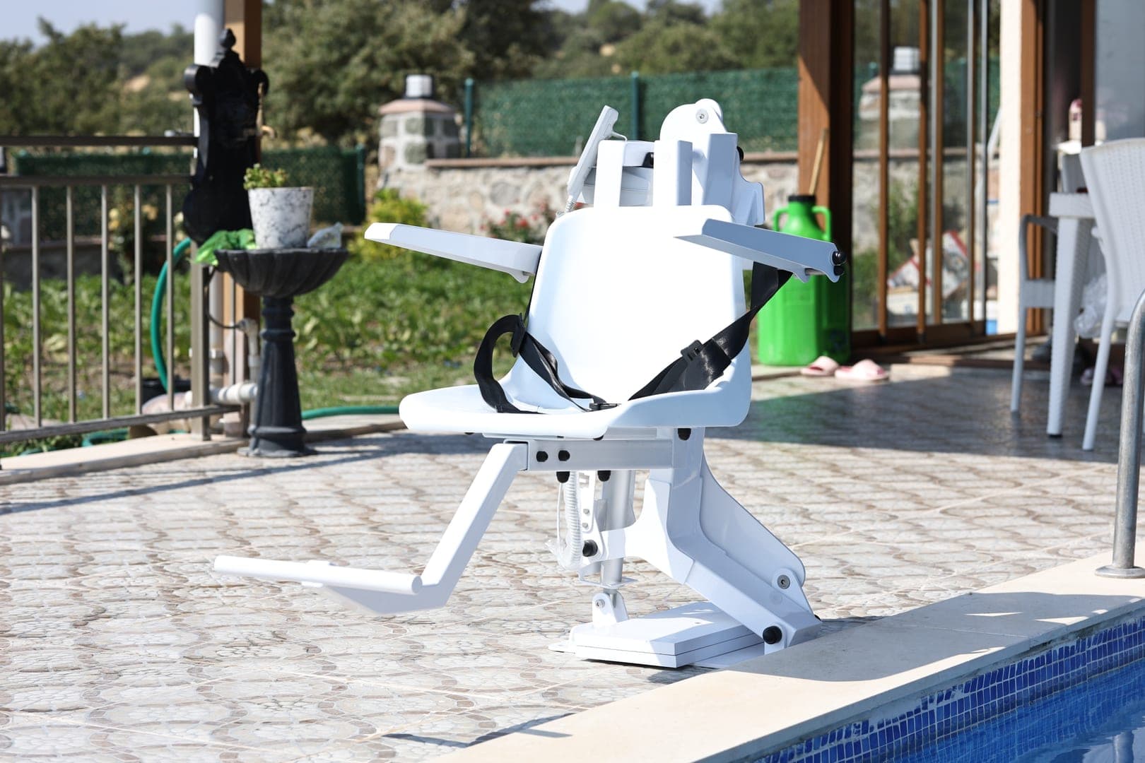 Nart Pool Lift image 19