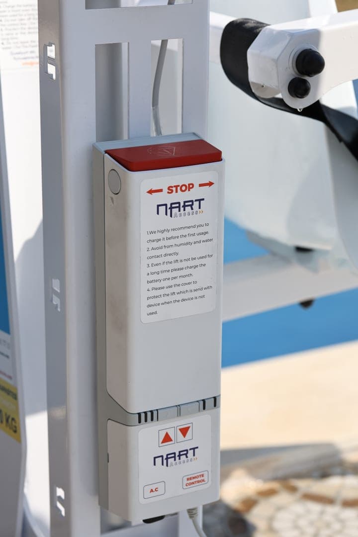 Nart Pool Lift image 24
