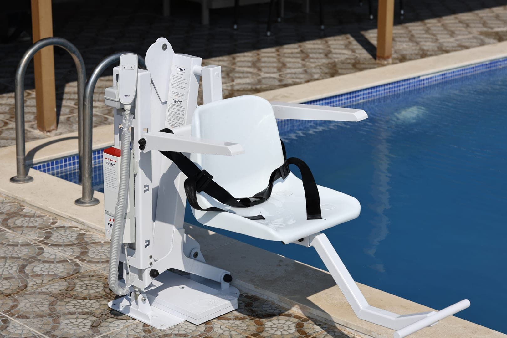 Nart Pool Lift image 30