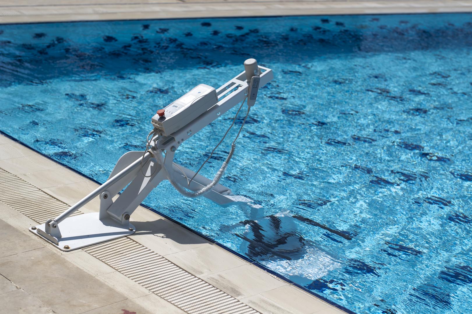 Nart Pool Lift image 11