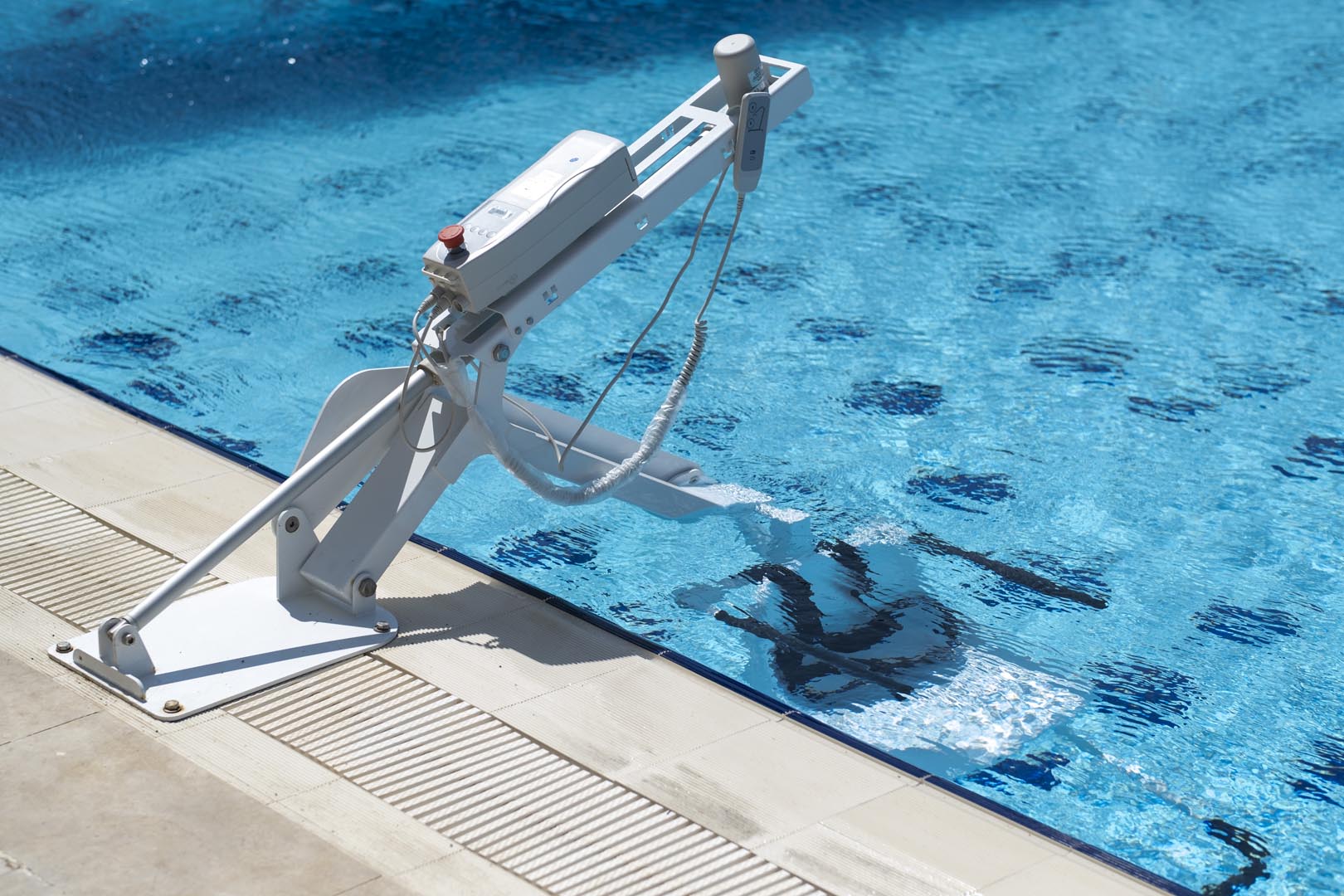 Nart Pool Lift image 12