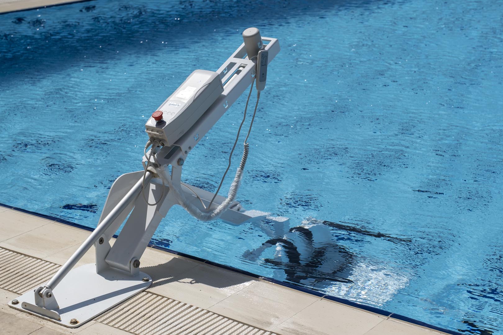Nart Pool Lift image 8
