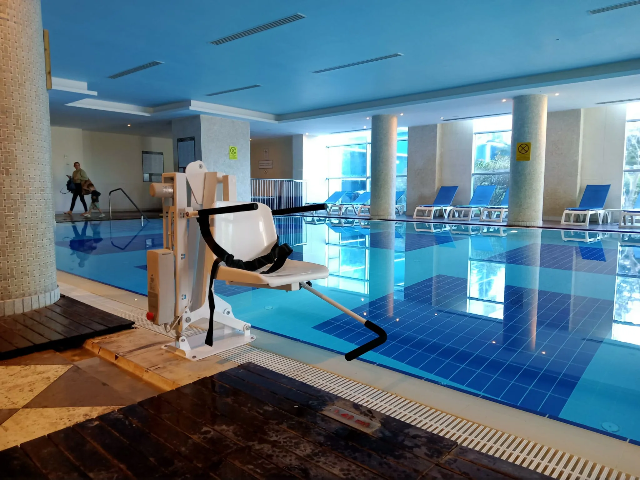 Corendon Hotel Kapali Havuz